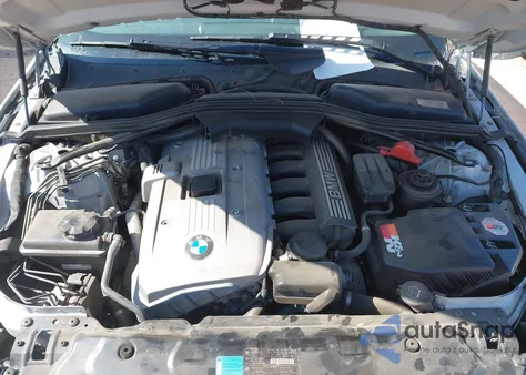 2007 BMW 525I из США, поврежденный, VIN WBANE53507CW61643